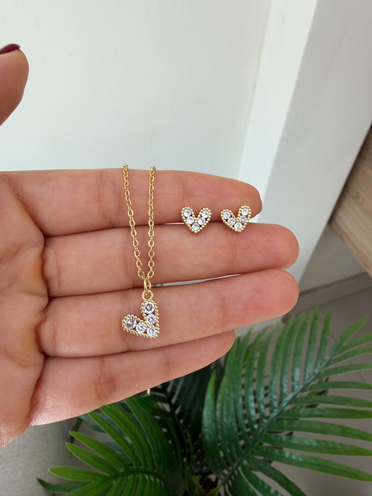 Set corazones brillantes