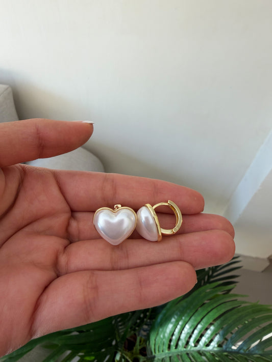 Argollas corazón nácar
