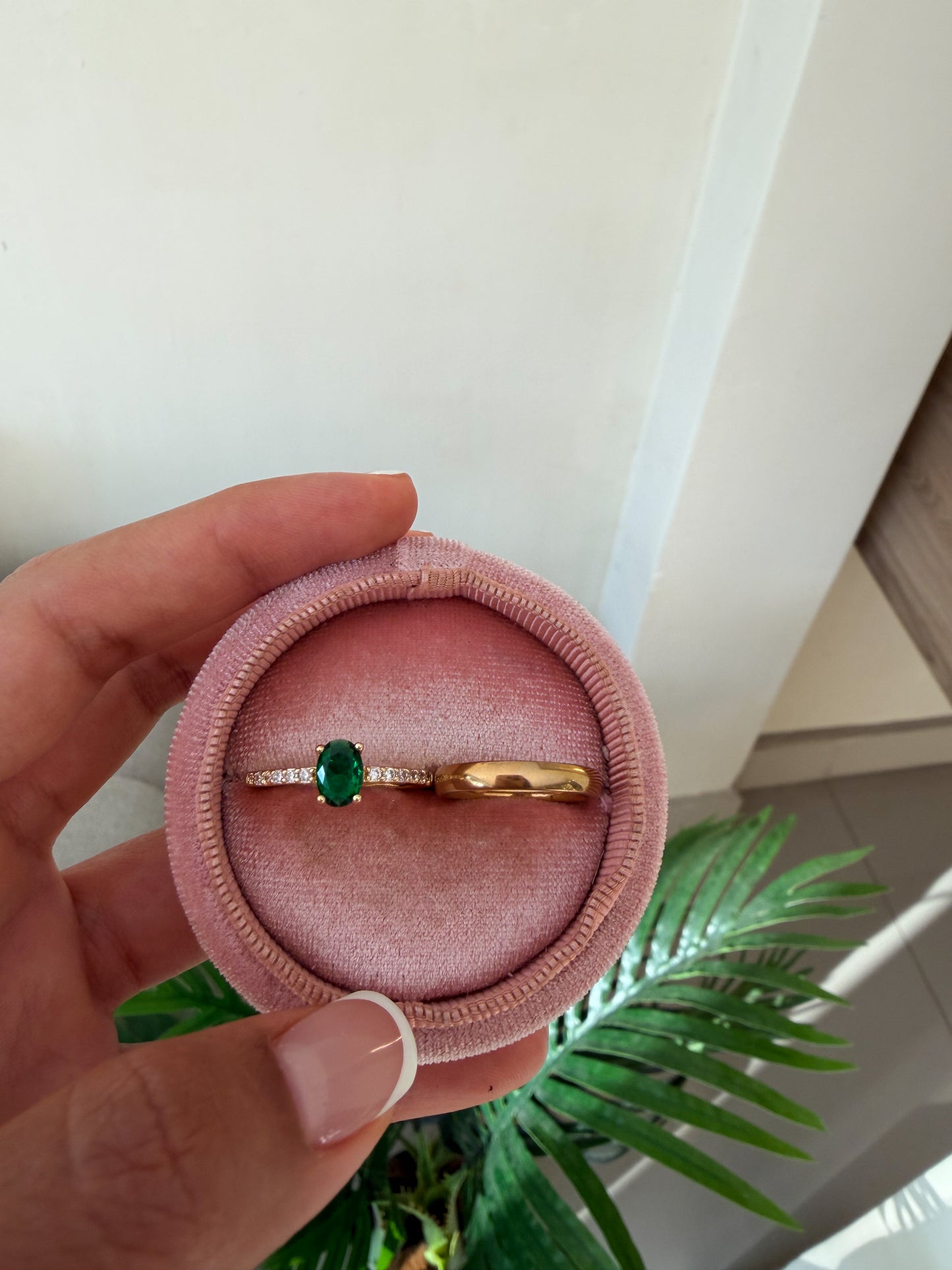 Anillos piedra esmeralda compartir