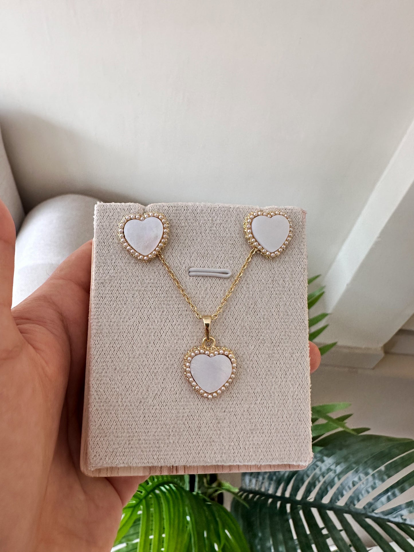 Set corazones blancos