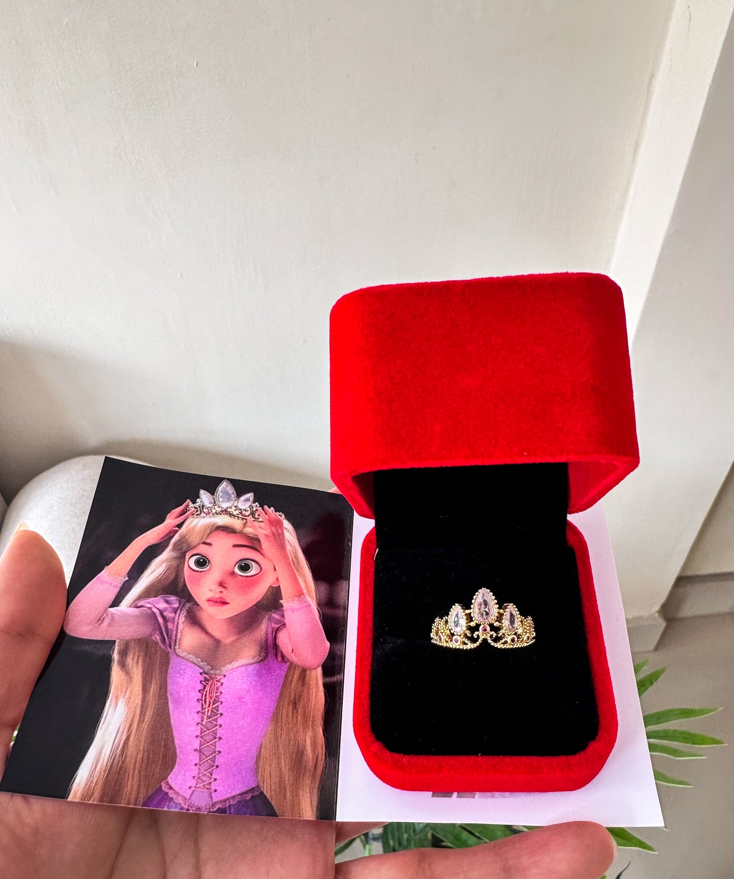 Anillo coronita blanco