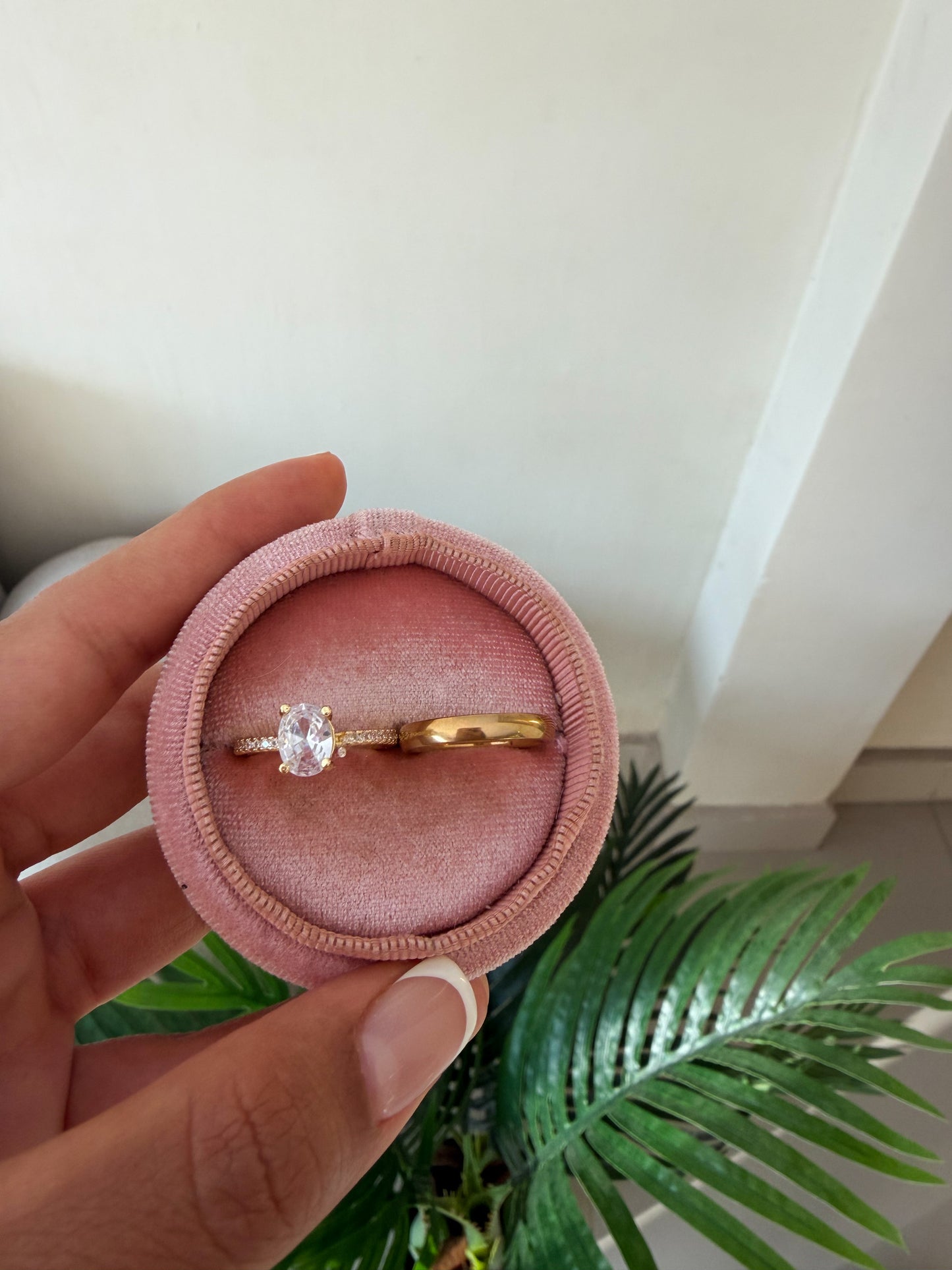Anillos piedra transparente compartir