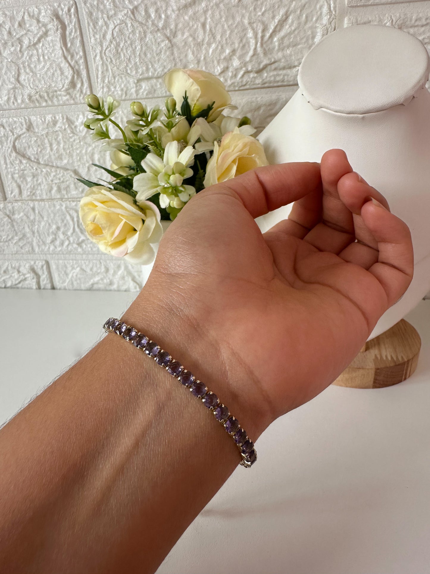 Cristales morados dorado