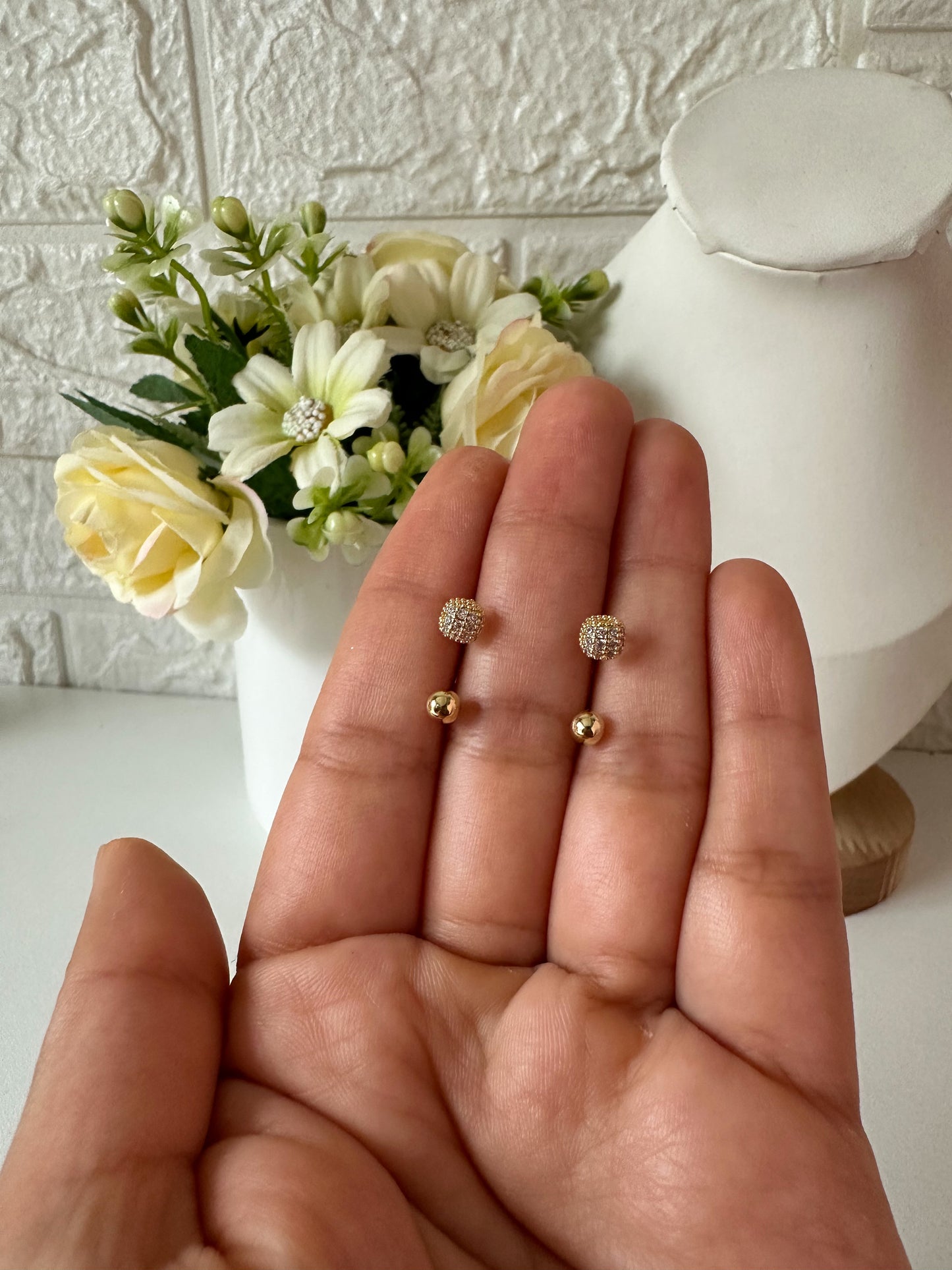 Aretes ortopédicos doble bolitas