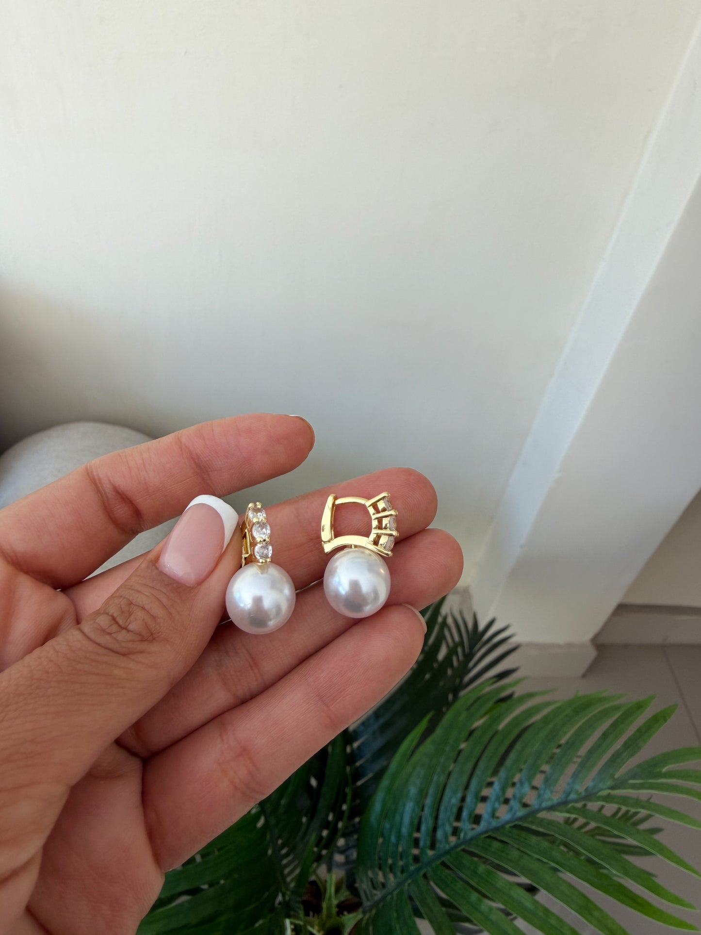 Argollitas perlas brillantes