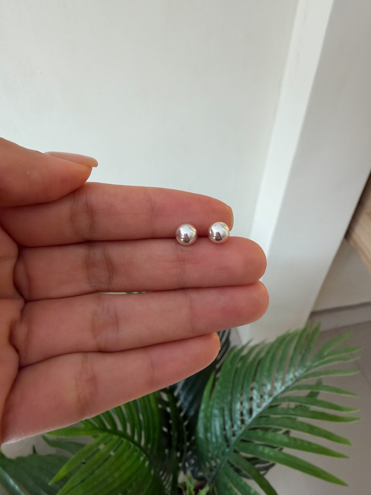 Aretes balines medianos