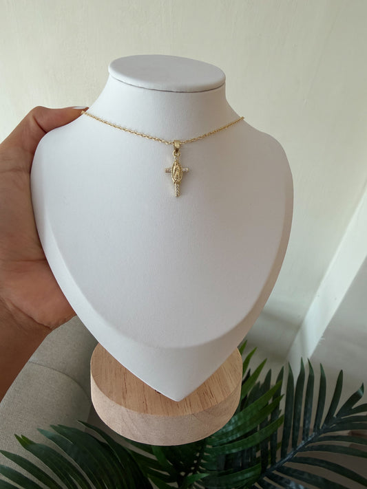 Cadenita cruz virgencita