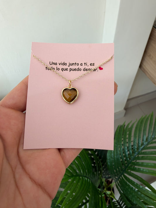 Cadenita corazón piedra oscuro