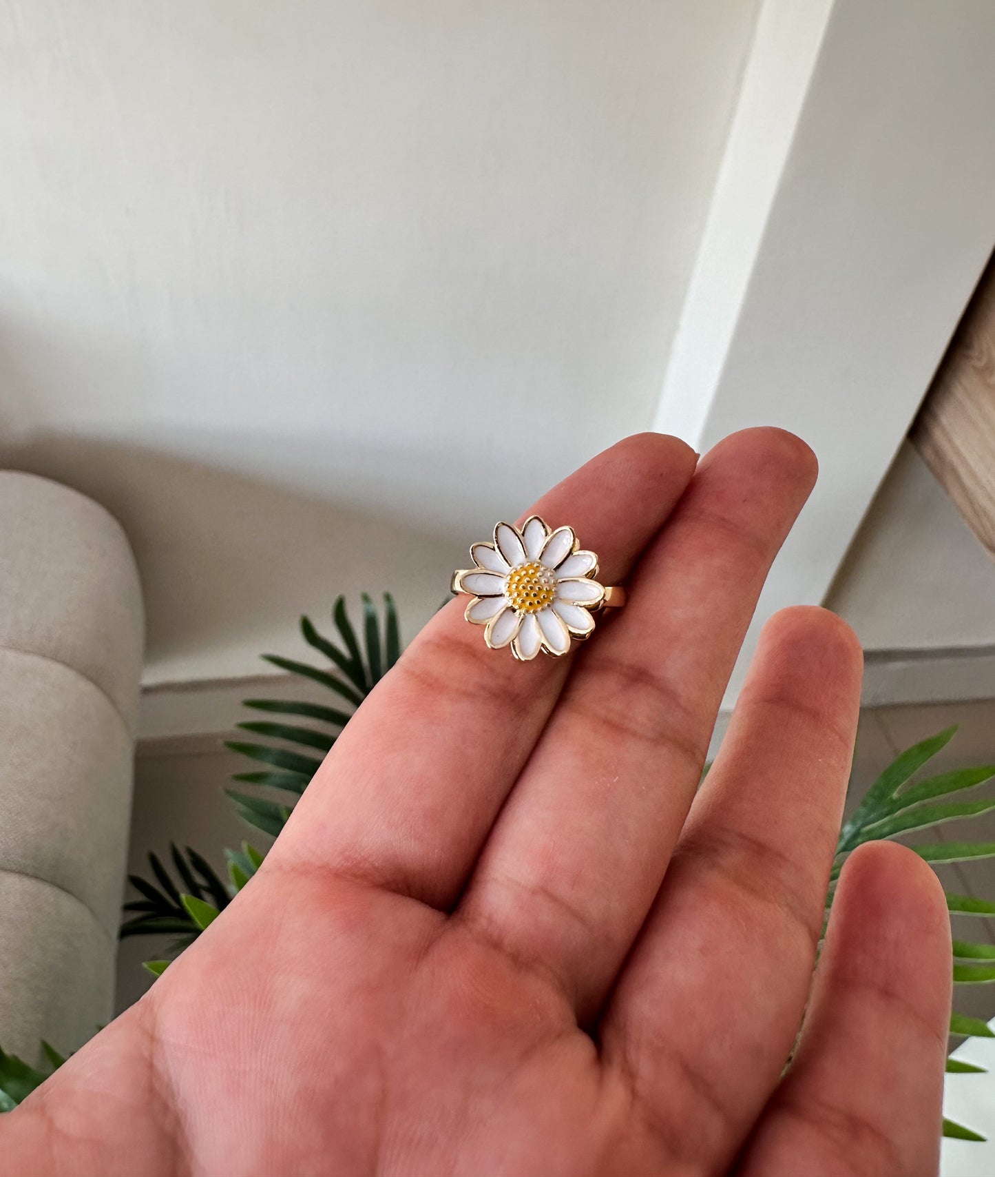 Anillo margarita giratorio