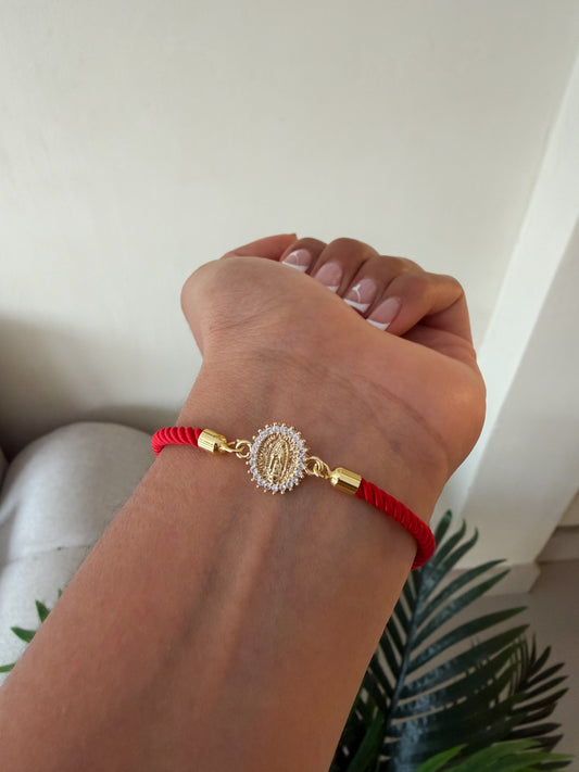 Pulsera hilo rojo virgencita