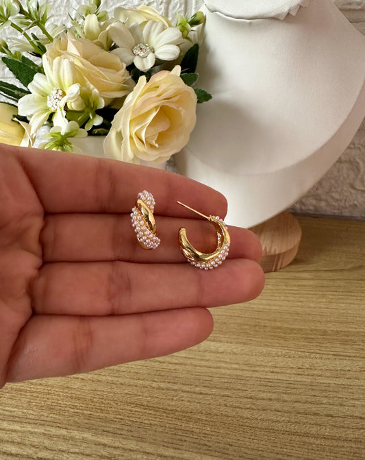 Aretes entorchados perlas