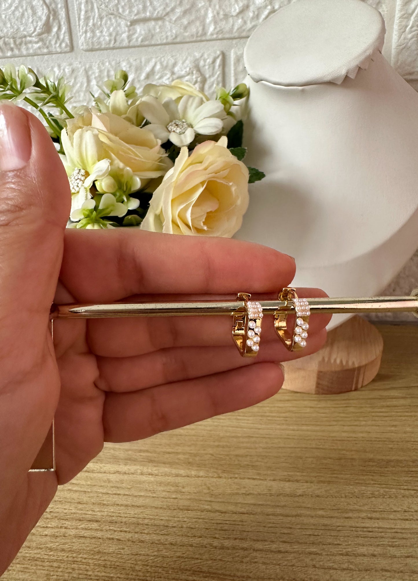 Argollas cuadradas perlas