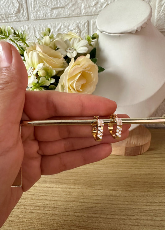 Argollas cuadradas perlas