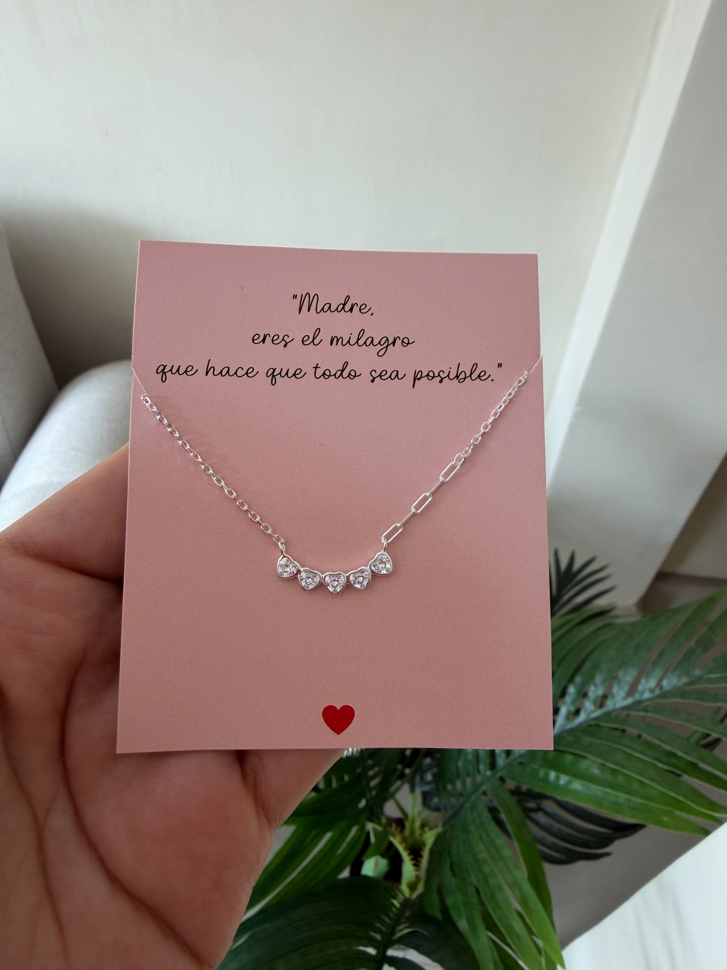 Cadenita corazones cristales