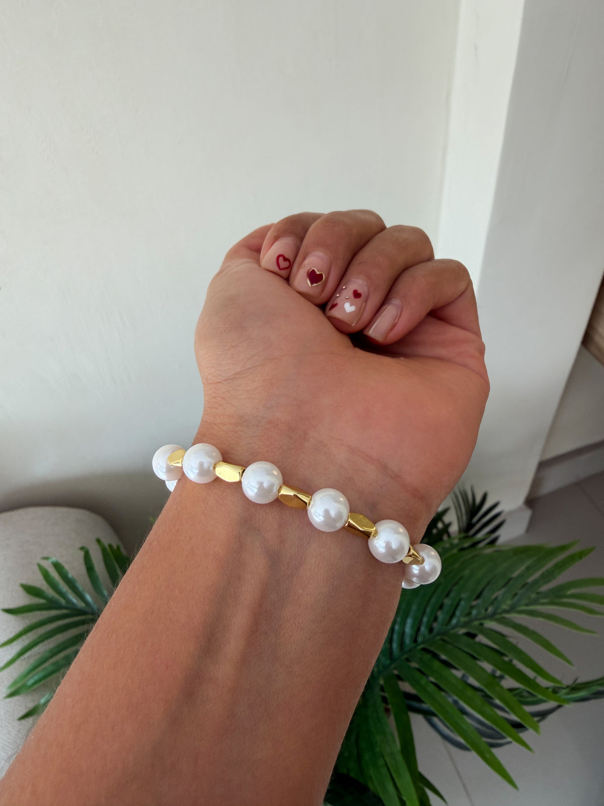 Pulsera perlitas y balines