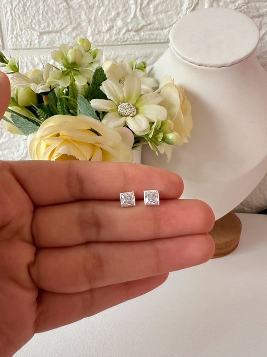 Aretes cuadritos ortopédicos