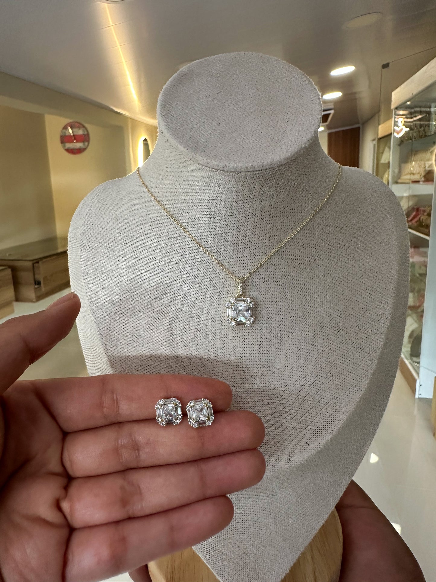 Set circones brillantes cuadrados