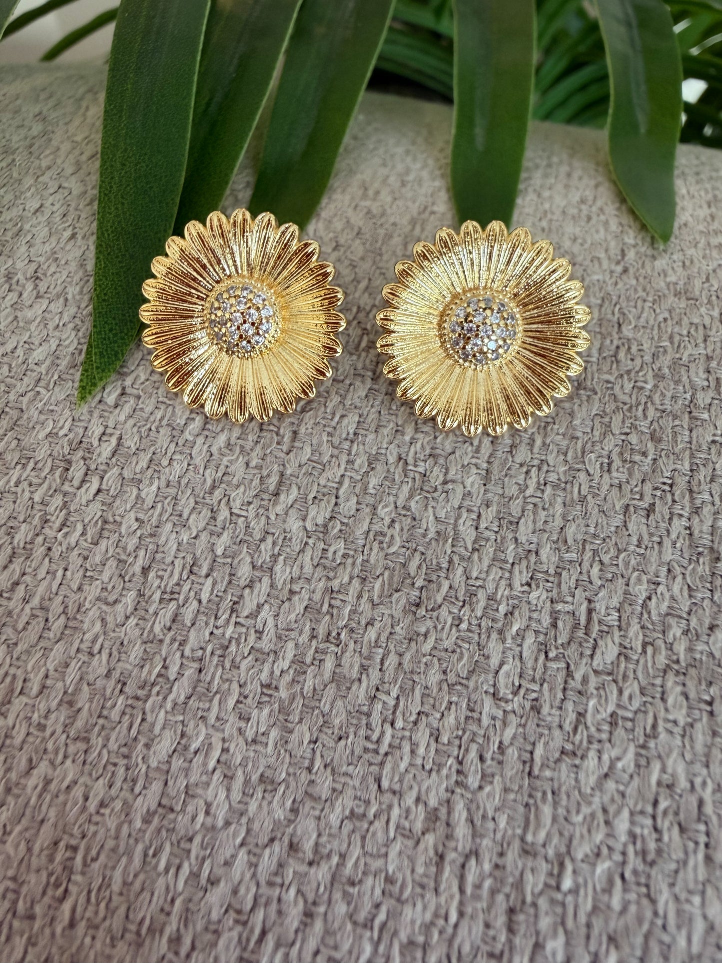 Aretitos girasoles