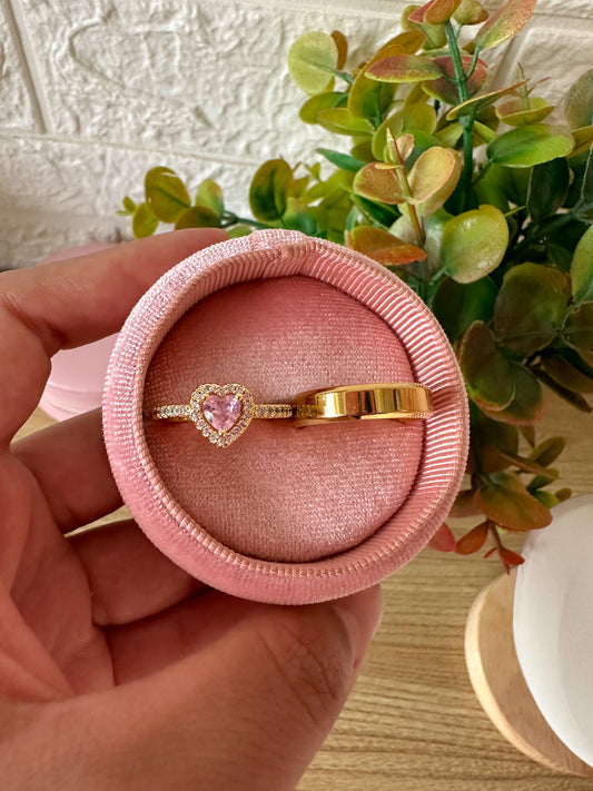 Anillo corazón rosa compartir