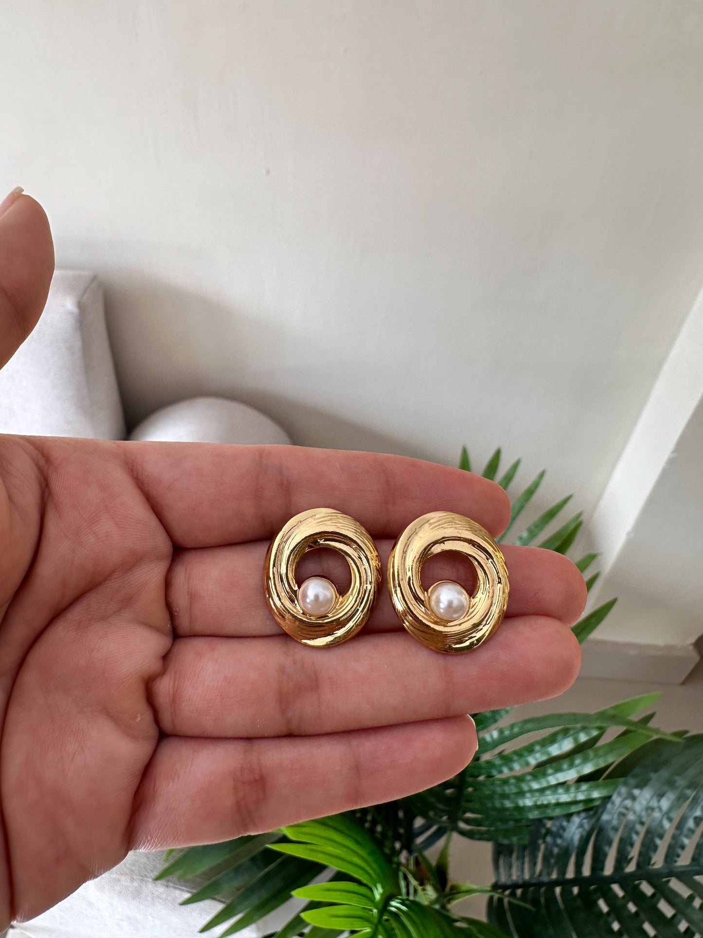 Obeliscos dorados