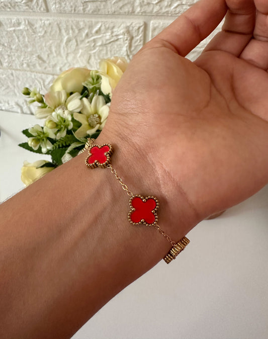 Pulserita trébol rojo