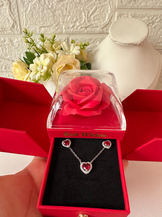 Set corazones rojitos con cofre