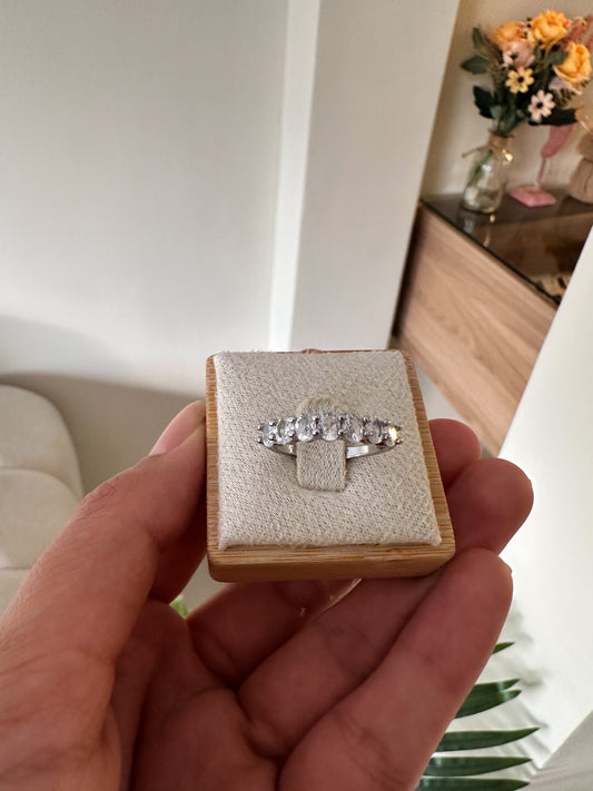 Anillo brillantes plateado