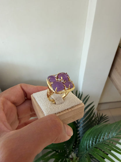 Anillo piedras púrpura