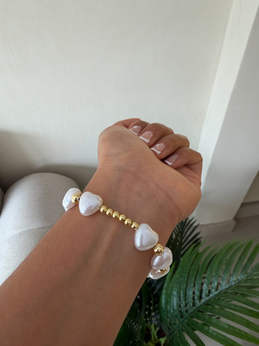 Pulsera corazones nácar