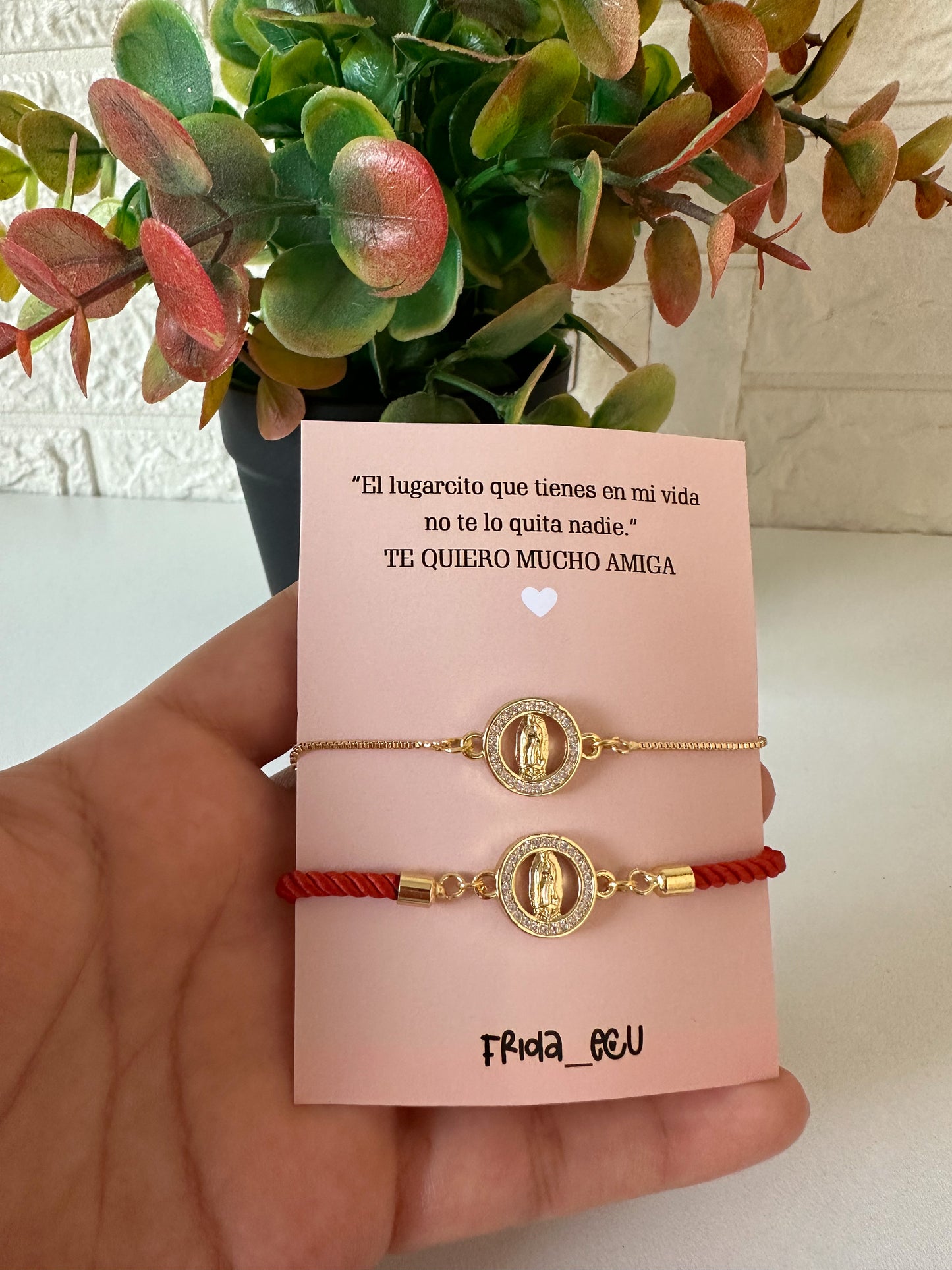 Pulseritas de la medallita para compartir