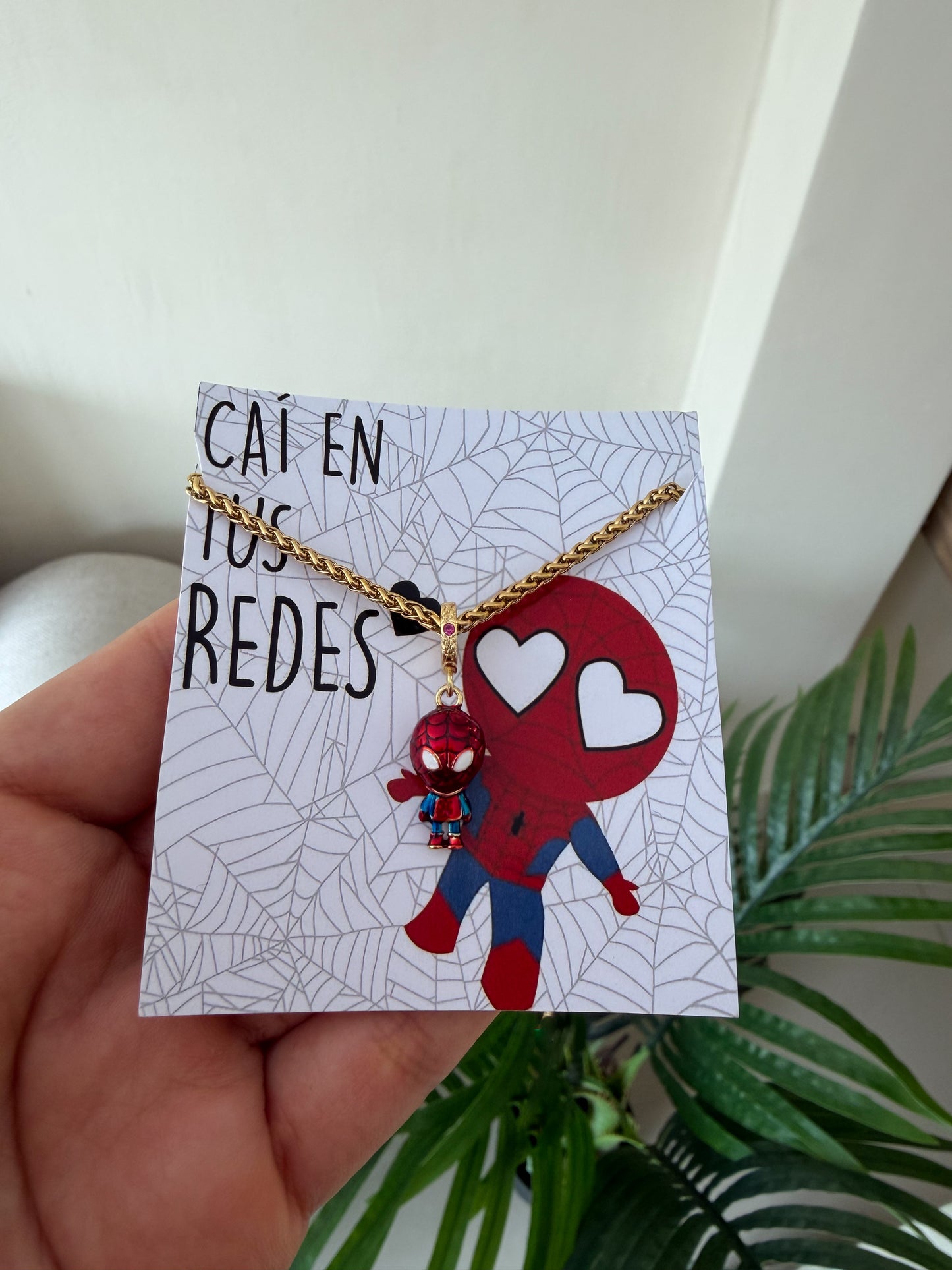 Cadenita Spiderman dorada