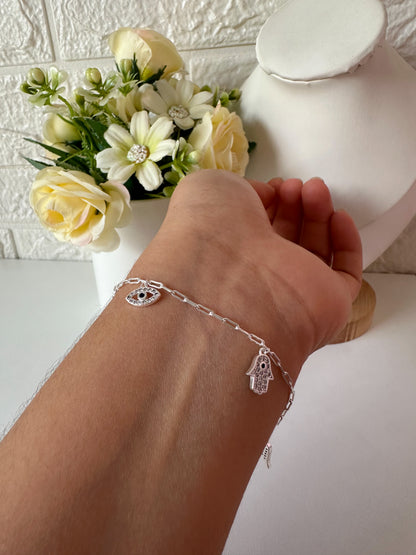 Pulsera amuletos